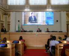 Raul Siqueira fala na Camara Municipal de Curitiba