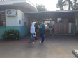 Trabalho da CGE itinerante entrevistando pessoas.