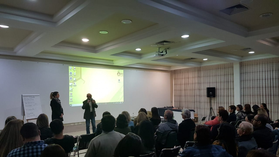 Ouvidoria Geral do Estado participa de encontro com ouvidores da SEED