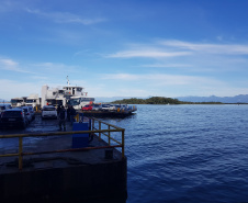 embarque ferry-boat inspeção