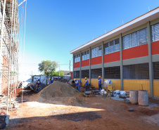 obra de escola