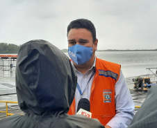 equipe da CGE acompanha serviço da travessia da Baía de Guaratuba