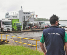 equipe da CGE acompanha serviço da travessia da Baía de Guaratuba