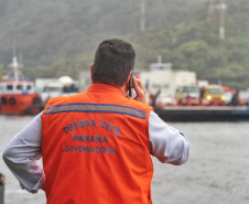 equipe da CGE acompanha serviço da travessia da Baía de Guaratuba