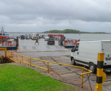 CGE itinerante conversa com motoristas na travessia de guaratuba