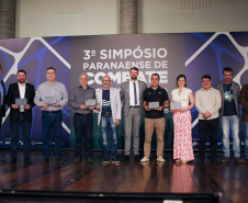 premiados no simposio