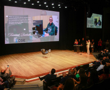 cenas do segundo dia do Congresso de Governança Pública da CGE PR