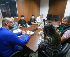 novos agentes de ouvidoria reunidos para treinamento
