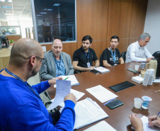 novos agentes de ouvidoria reunidos para treinamento