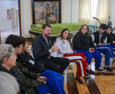 Representantes de turma do Colégio Estadual do Paraná se reúnem com CGE