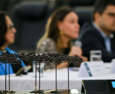 participação da controladora-geral do Estado, Leticia Ferreira da Silva, no II Fórum Internacional de Integridade do TJ PR