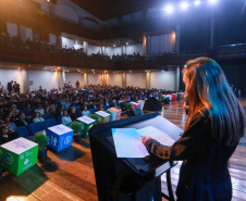 Imagens do auditórios e palestrantes do 2 Congresso de Governança Pública da CGE, no Canal da Música.