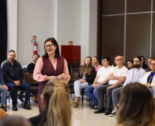 servidores da CGE assistem palestra 