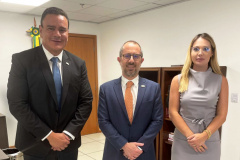 Raul Siqueira, ministro Vinícius de Carvalho e DG Patricia Augusto