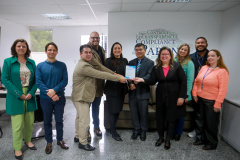 equipe da ouvidoria-geral recebe troféu de boas práticas