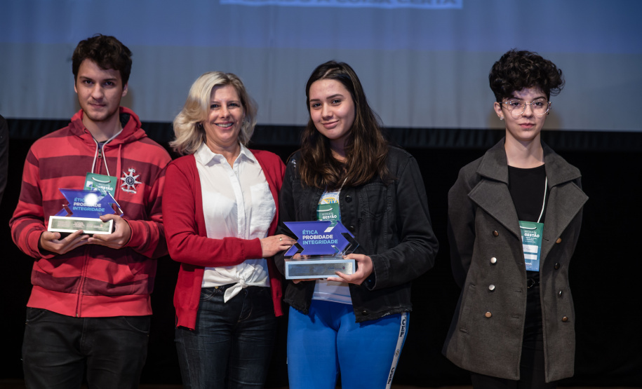 premiação 1 concurso de redação da cge