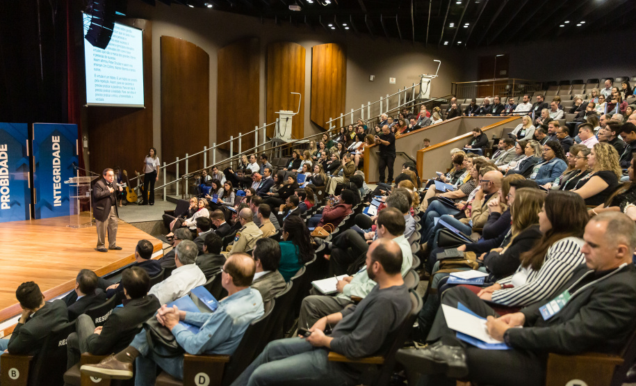 Segundo Simpósio Paranaense de Combate à Corrupção