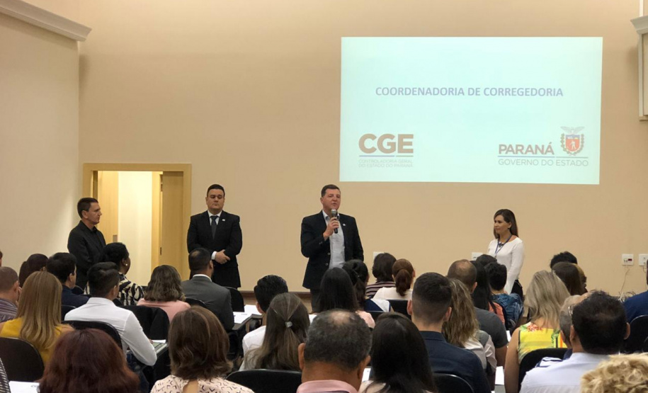 Servidores são capacitados sobre PAD.