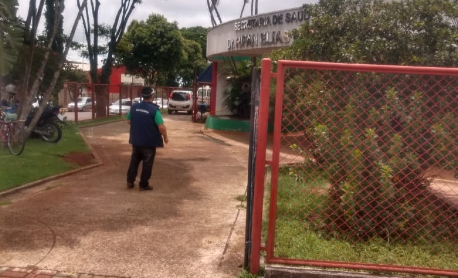 Equipe visita unidade