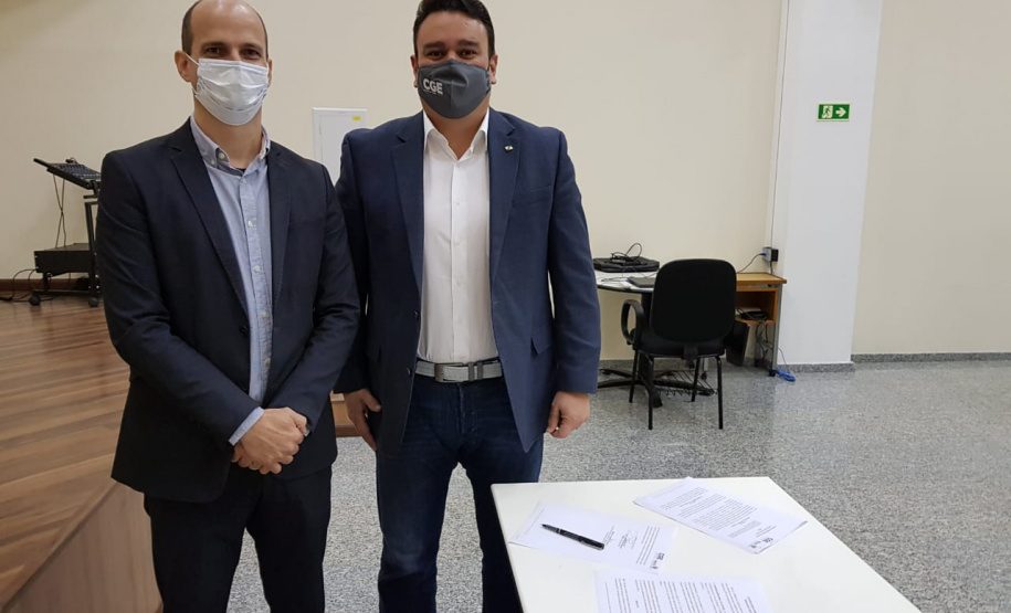 assinatura da resolução que institui Estatuto de Auditoria Interna