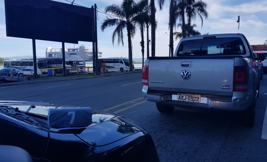 embarque ferry-boat inspeção