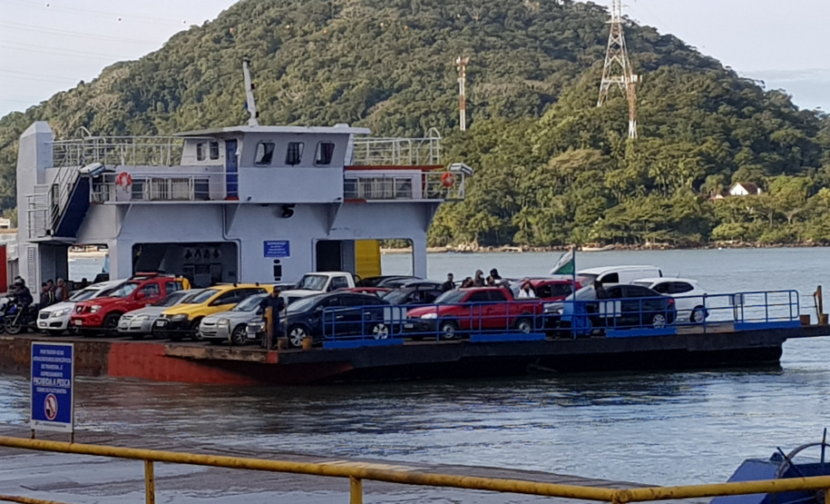 embarque ferry-boat inspeção