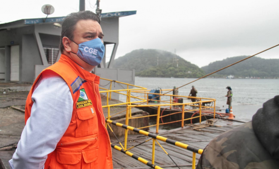 equipe da CGE acompanha serviço da travessia da Baía de Guaratuba