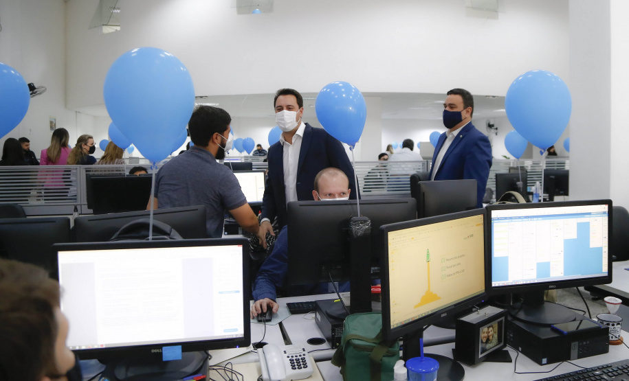 governador Ratinho Jr visita CGE no aniversário