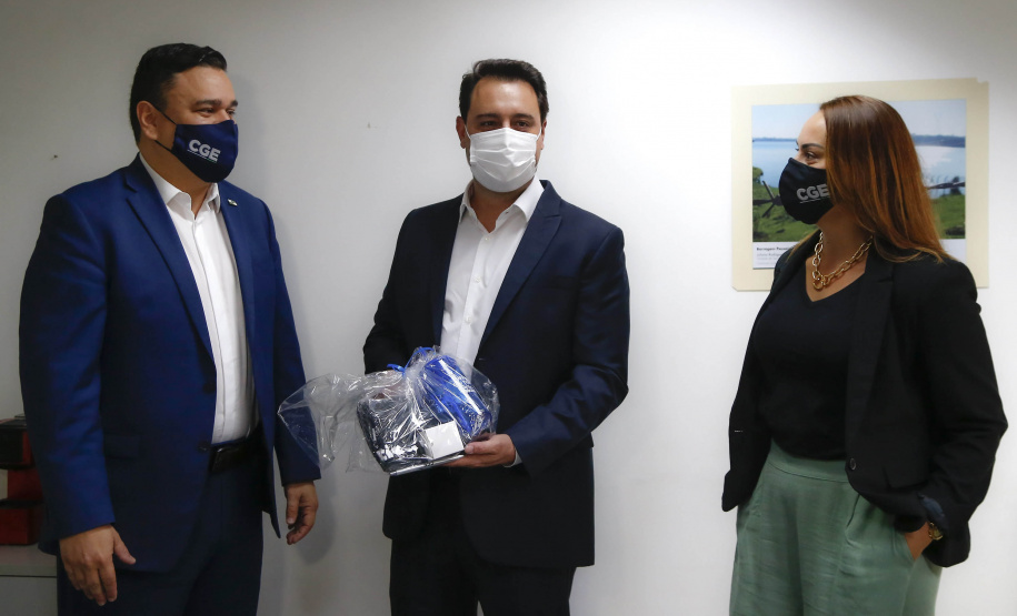 governador Ratinho Jr visita CGE no aniversário