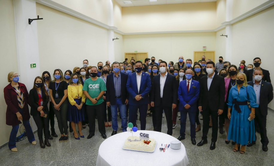 governador Ratinho Jr visita CGE no aniversário