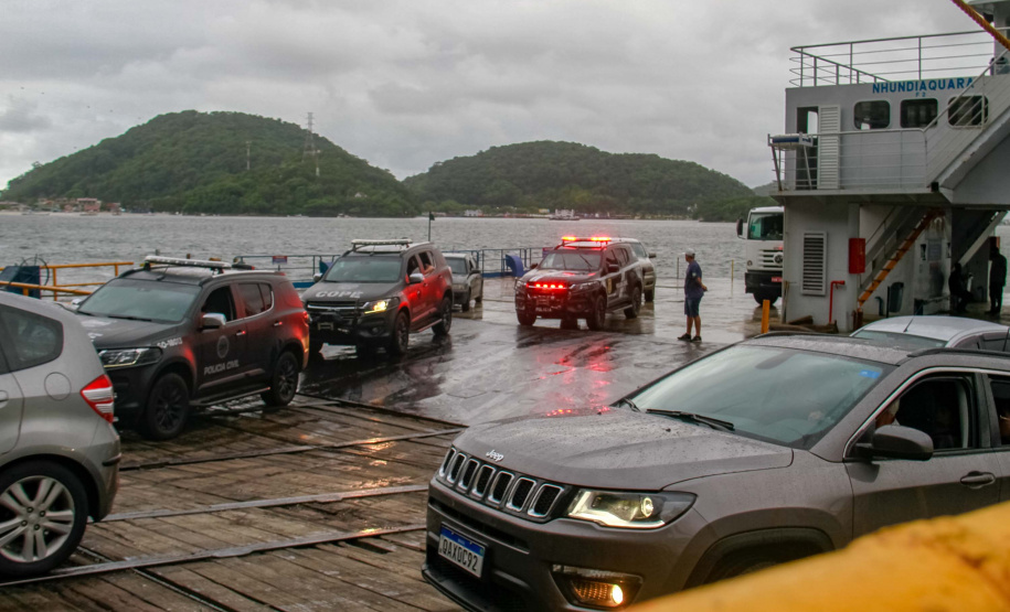 CGE itinerante conversa com motoristas na travessia de guaratuba