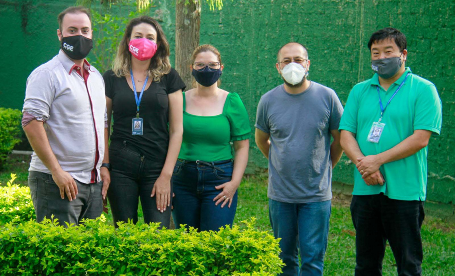 servidores da CGE apresentam vídeos para alunos