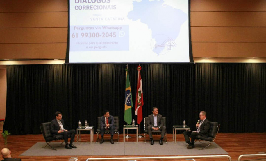 reunião Diálogos Correcionais