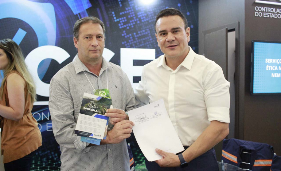 prefeitos e equipe da CGE