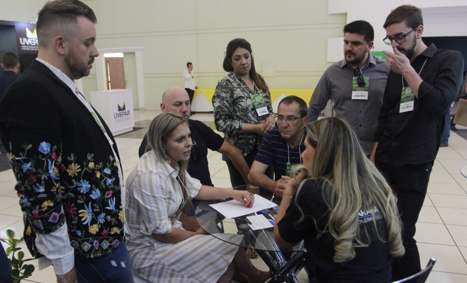 prefeitos e equipe da CGE