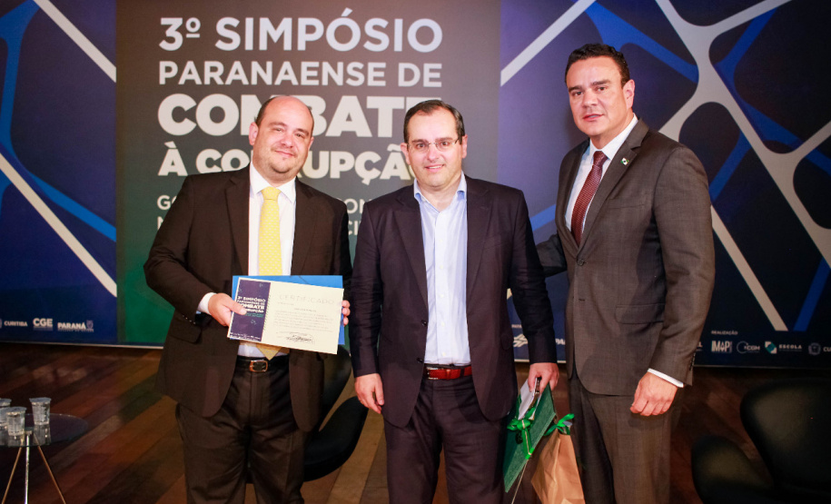 imagens do seminário contra corrupção