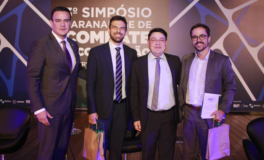 imagens do seminário contra corrupção