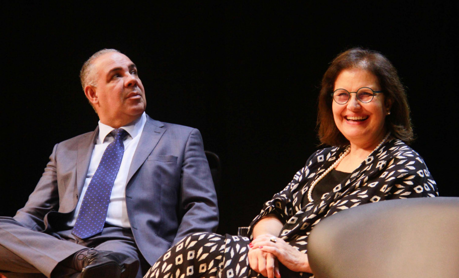 cenas do segundo dia do Congresso de Governança Pública da CGE PR