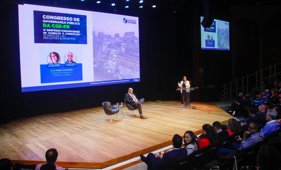 cenas do segundo dia do Congresso de Governança Pública da CGE PR