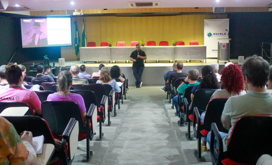 Palestras de combate ao assédio dada em vários órgãos e entidades do Estado.