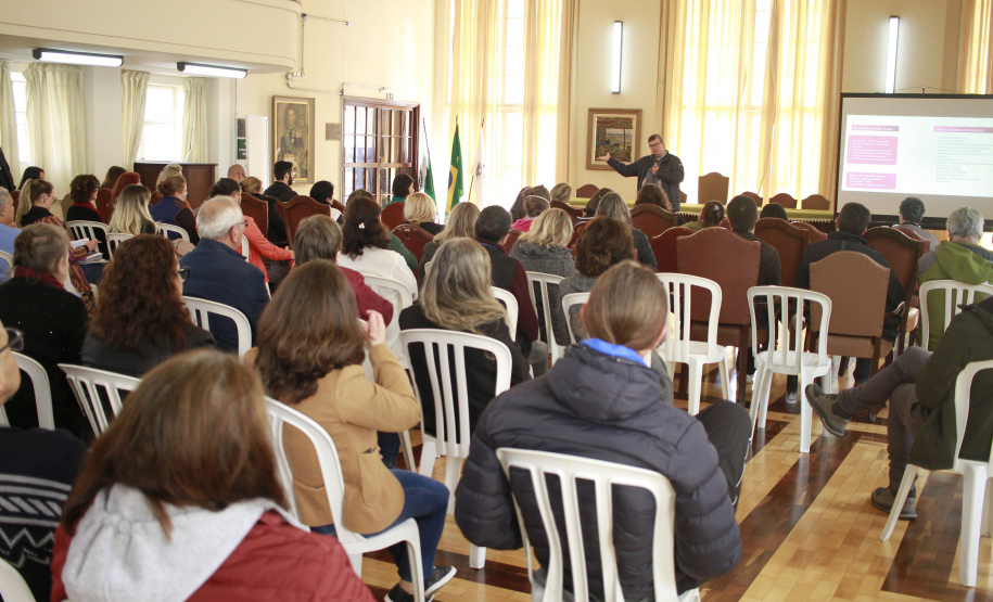 Palestras de combate ao assédio dada em vários órgãos e entidades do Estado.