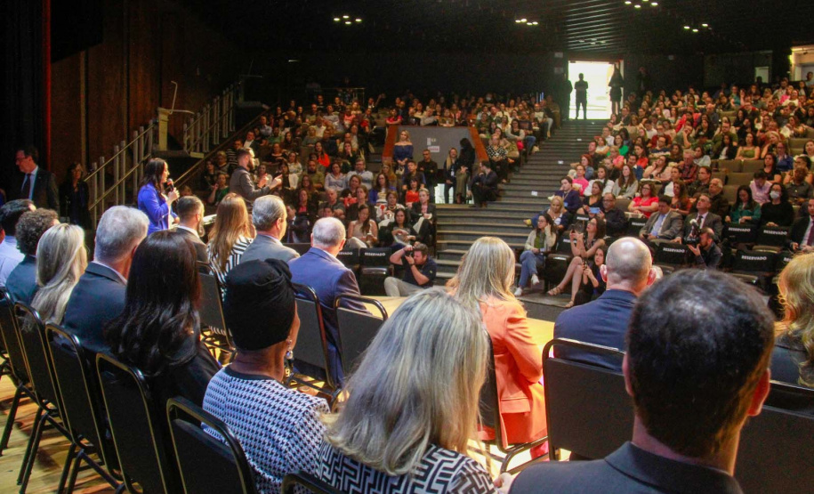 cenas da abertura do Congresso de Governança Pública