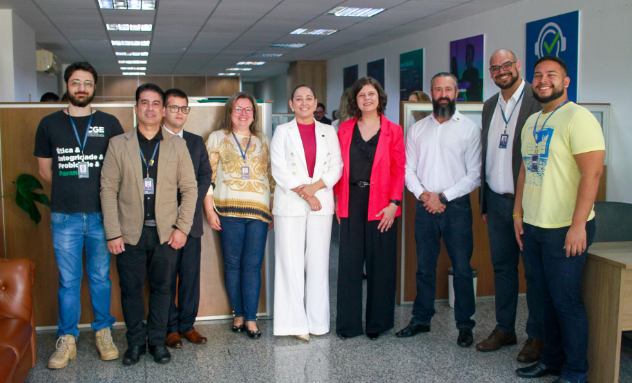 imagens de atendimento da Ouvidoria