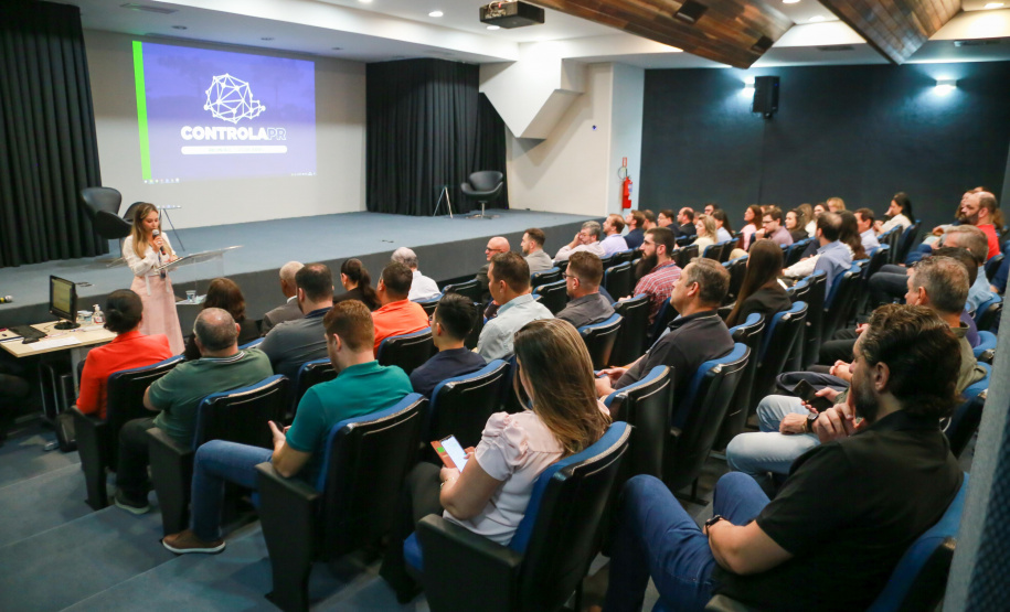 reunião da CGE com prefeitos e controladores municipais