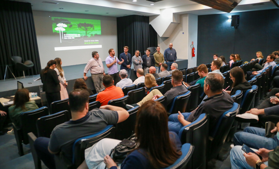 reunião da CGE com prefeitos e controladores municipais