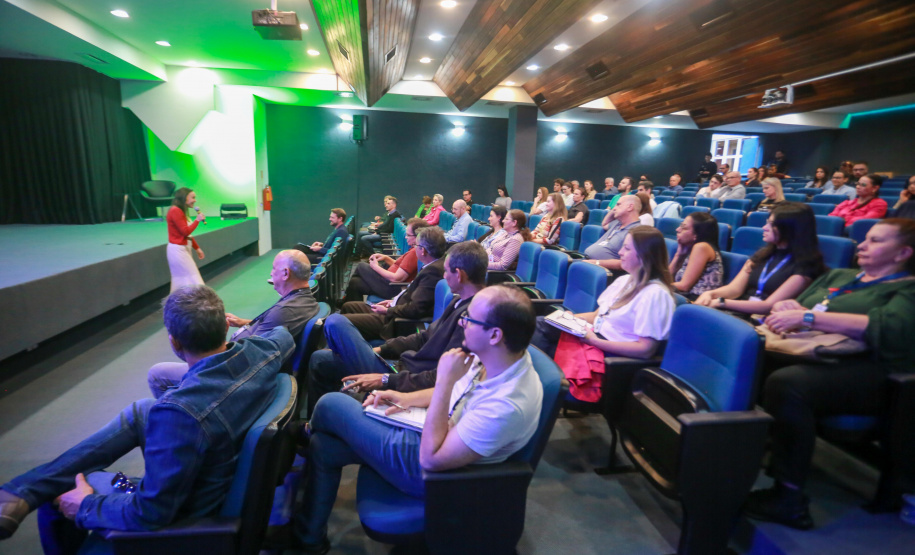 reunião de agentes de transparência, sobre tratamento de informações