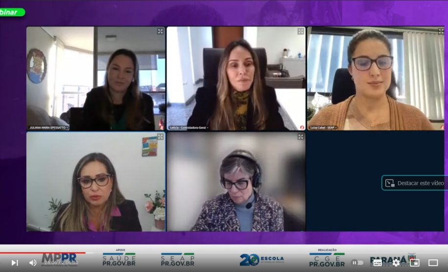 imagens das participantes em tela de computado participando do webinar