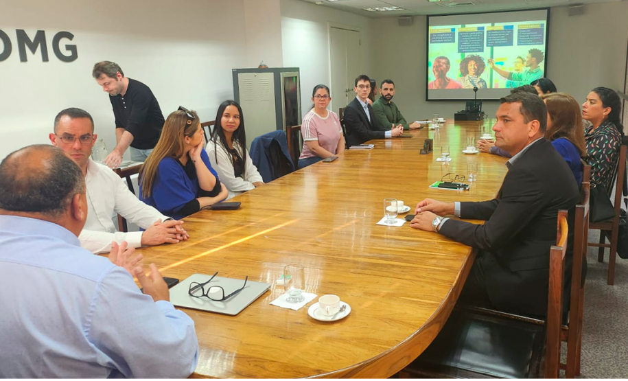 equipe da Coordenadoria de Corregedoria visita CGE MG e participa de encontro regional