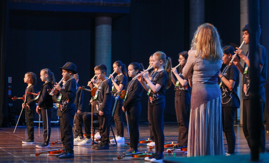 Imagens do segundo dia do 2° Congresso de Governança da CGE-PR, realizado no Canal da Música.