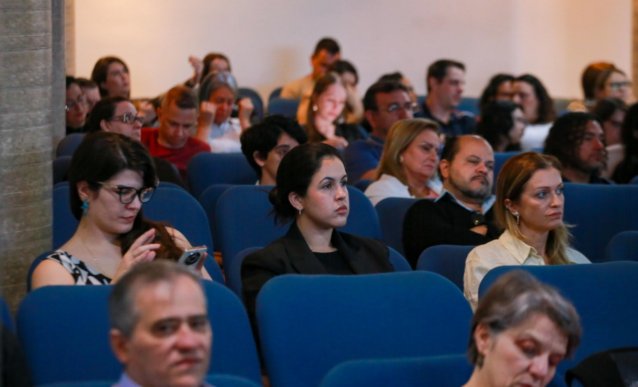 Imagens do segundo dia do 2° Congresso de Governança da CGE-PR, realizado no Canal da Música.